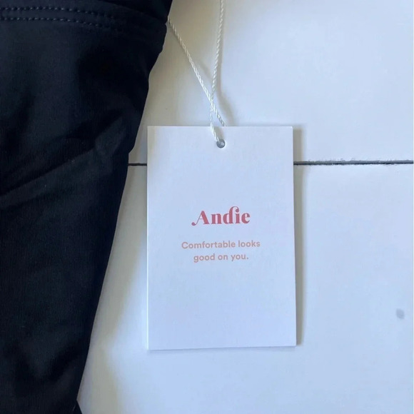 NWT Andie Black One Piece Swimsuit, Adjustable Straps, Scoop Neck, Woman Size S - Picture 3 of 7